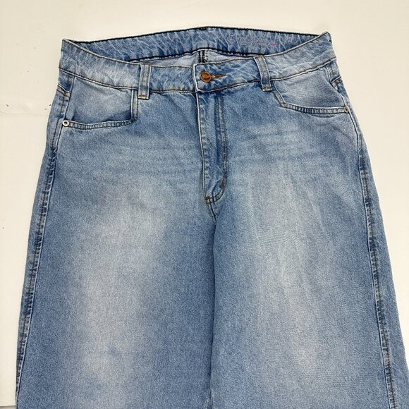 Eva Castilla Wide Leg Crop Women's size 12 Medium Wash Blue Denim Jeans - Picture 2 of 5